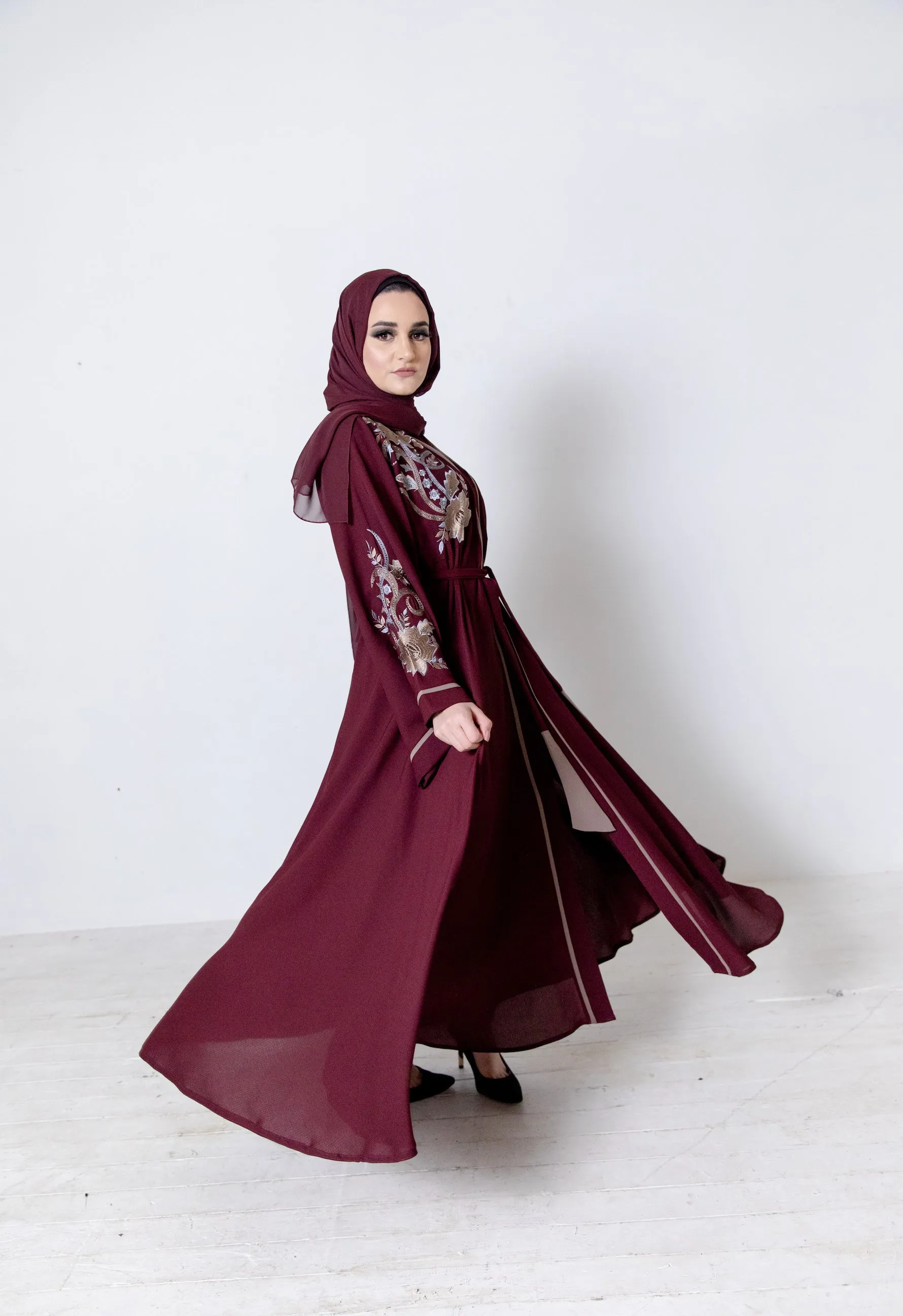 Layla Maroon Abaya