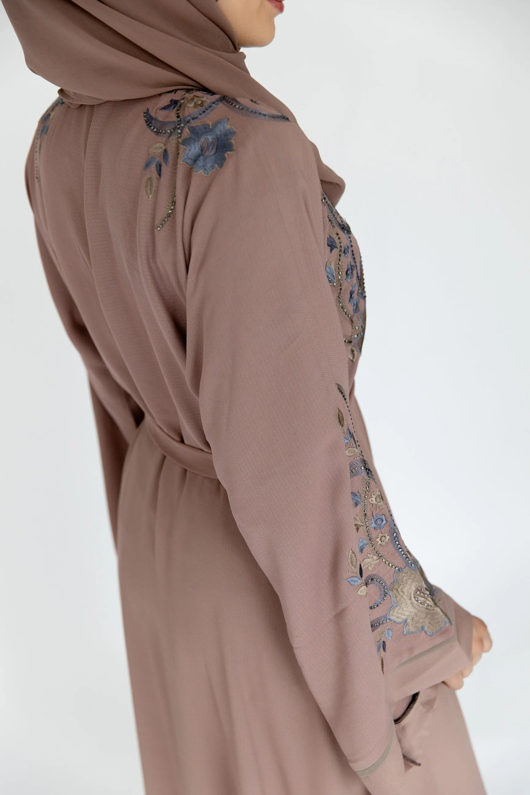 Layla Taupe Abaya