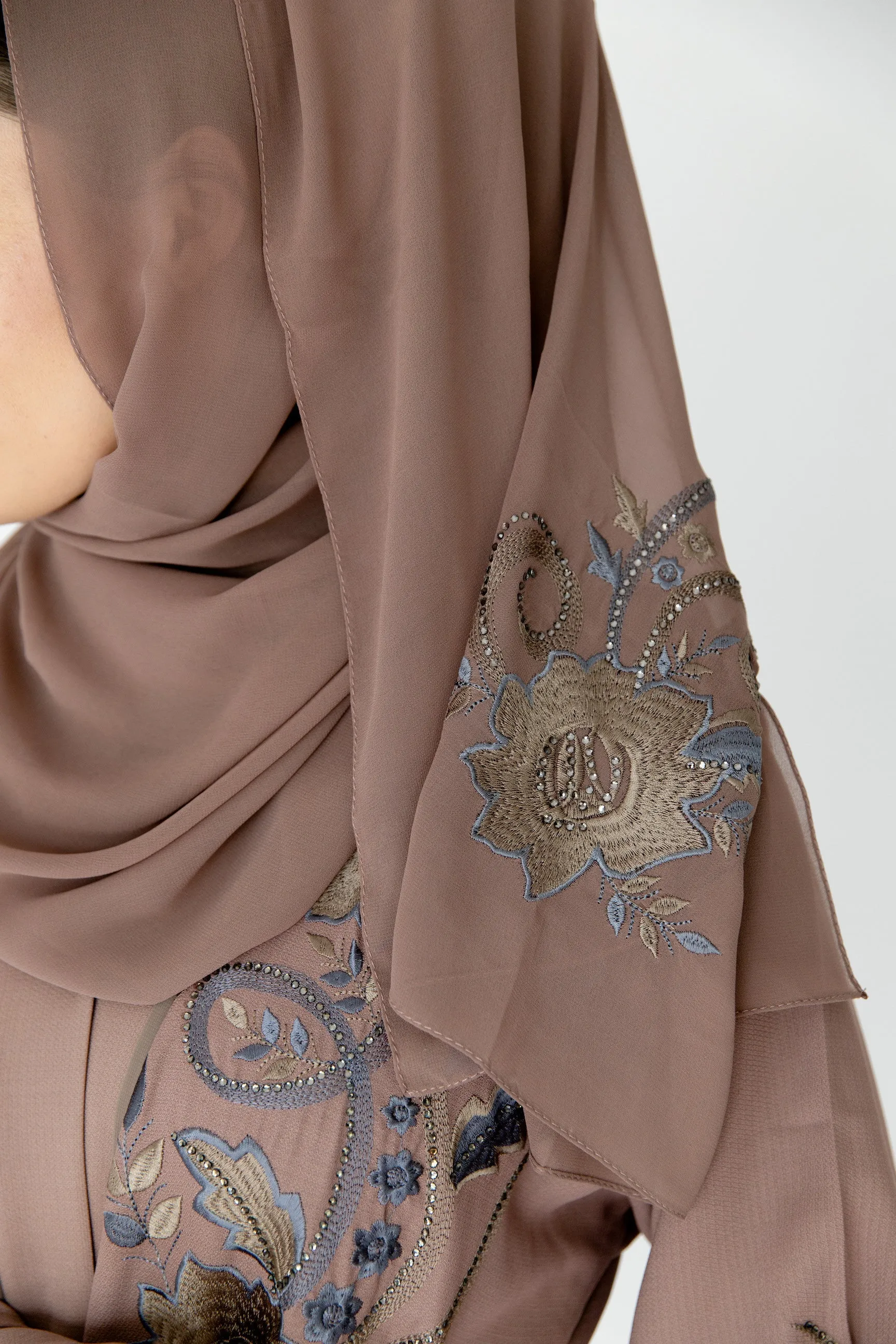 Layla Taupe Abaya