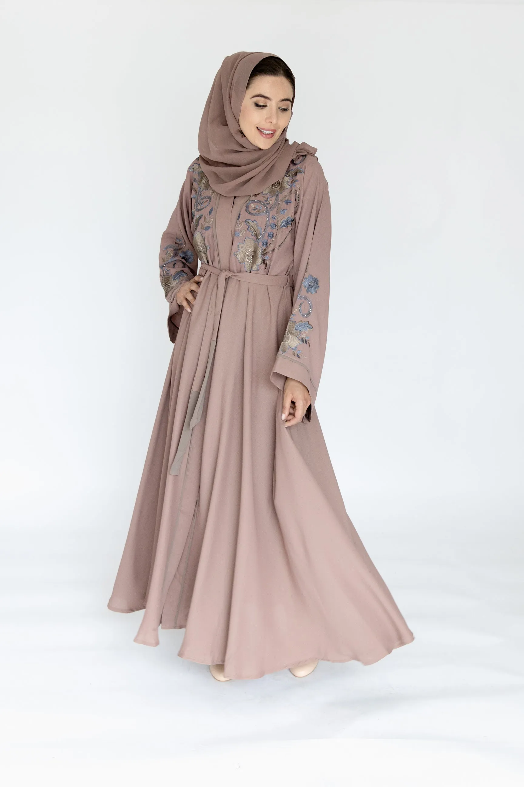 Layla Taupe Abaya