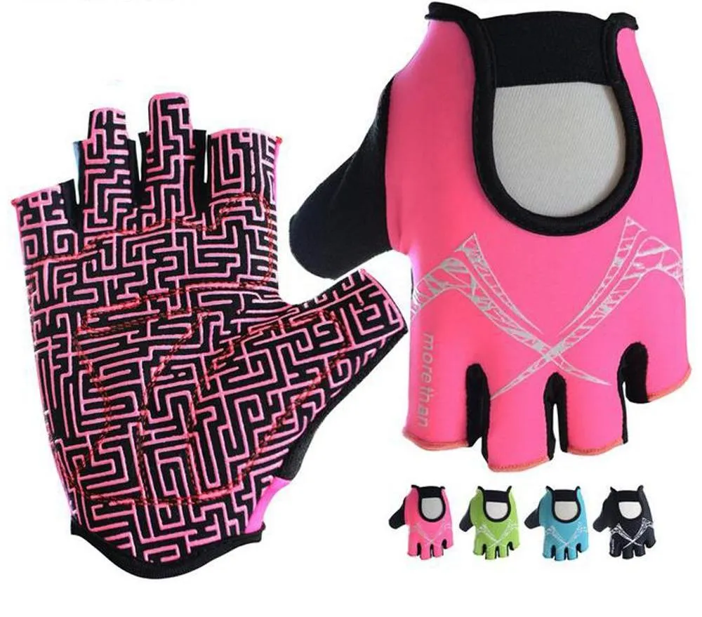 Maze Pattern Gym Gloves