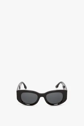 Monogram Detail Sunglasses In Black